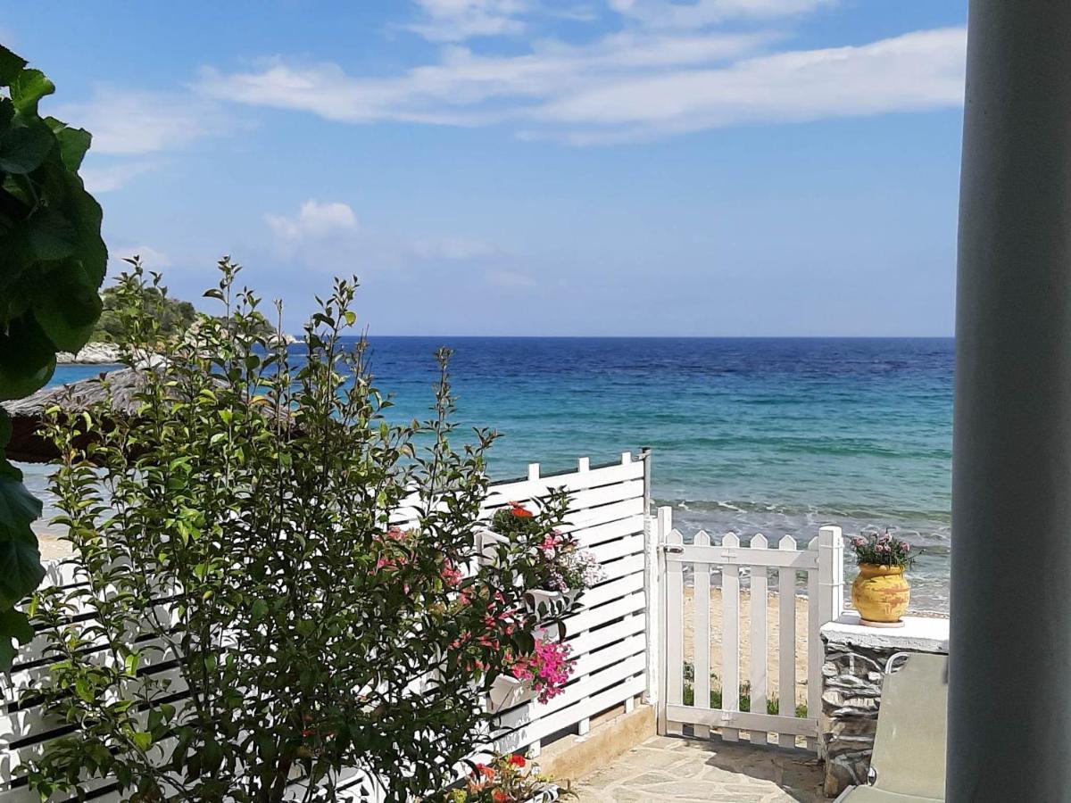 House Kokkalas On The Beach Pyrgadikia Dış mekan fotoğraf