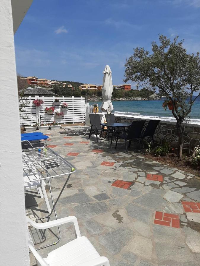 House Kokkalas On The Beach Pyrgadikia Dış mekan fotoğraf