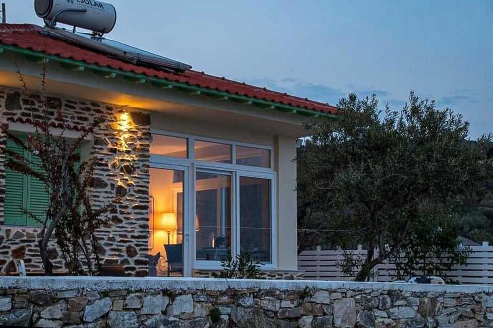 House Kokkalas On The Beach Pyrgadikia Dış mekan fotoğraf
